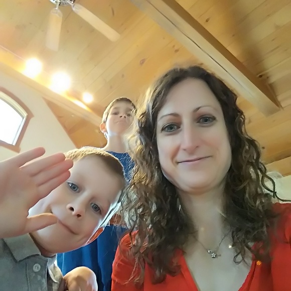 Meet your Posher, Stella - Picture 2 of 2